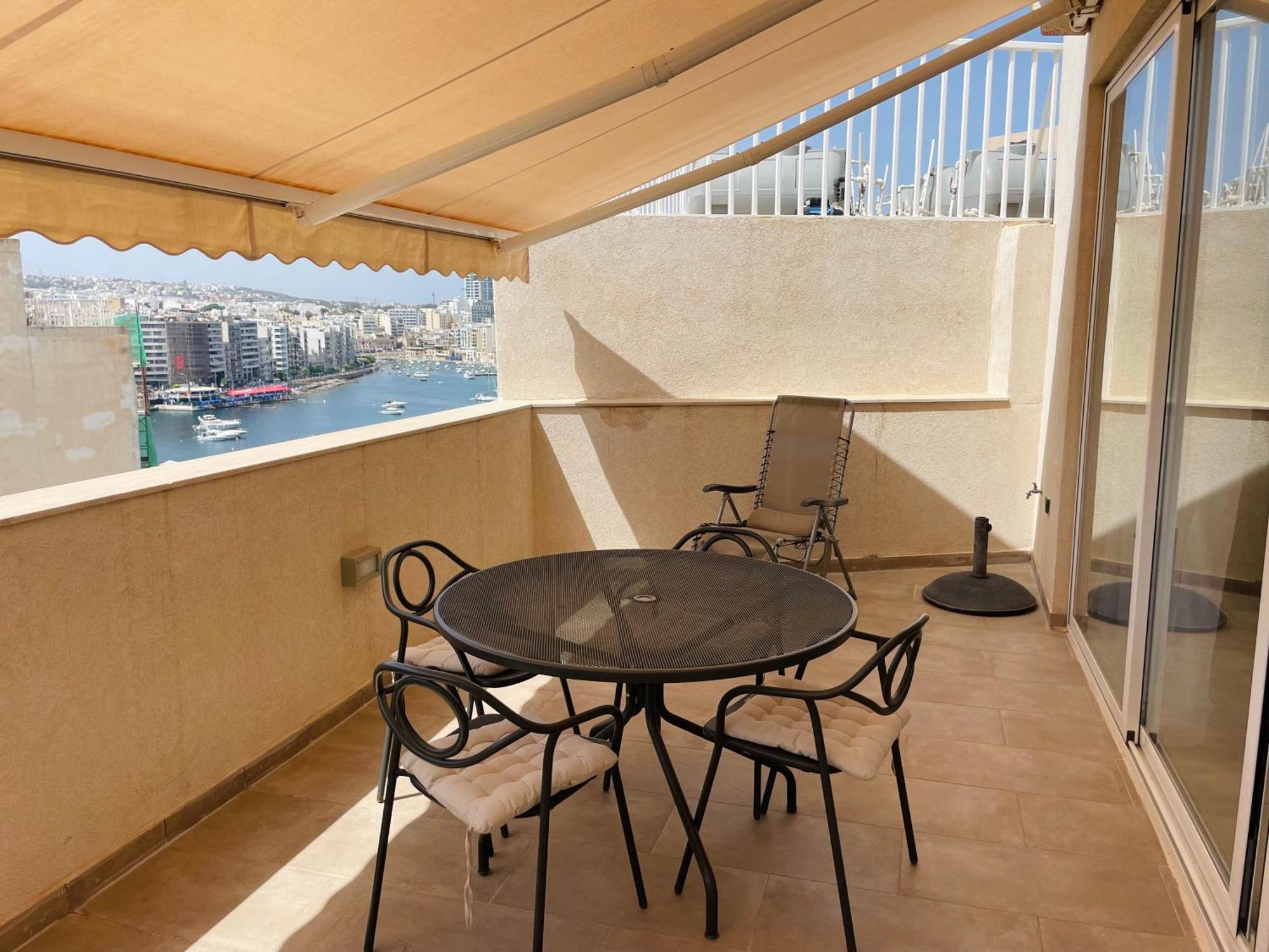Duplex Penthouse In *